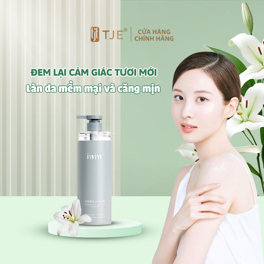 Sữa tắm tạo bọt dưỡng ẩm sâu, làm mịn và sáng da Hyaluronic Acid hương hoa huệ iwiw 420ml